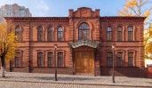 Здание ОКН «Дом жилой Лихтанской» с земельным участком. Адрес: Республика Башкортостан, г. Уфа, Ленинский район, ул. Зенцова, 49.